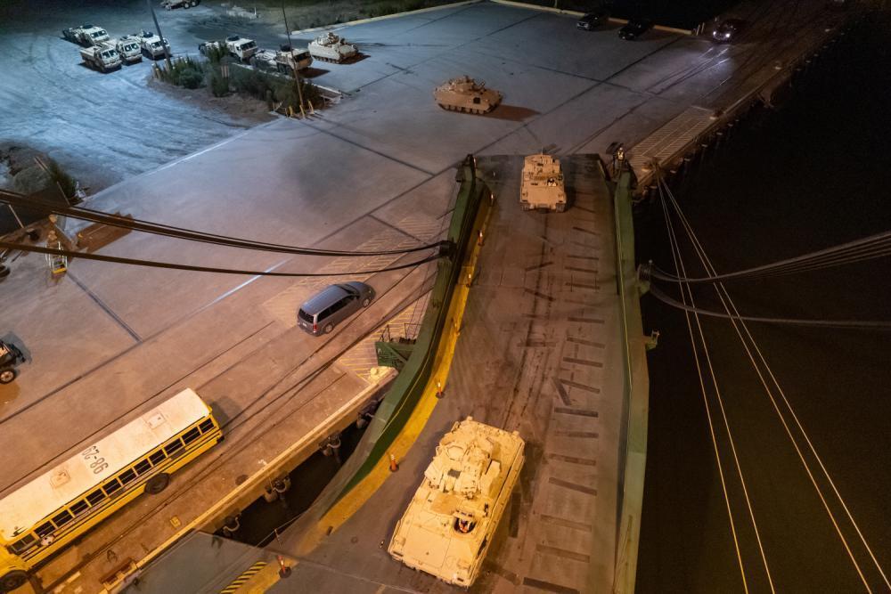 Американські БМП Bradley вже в дорозі: перша партія з 60 машин прямує до України. Фото 