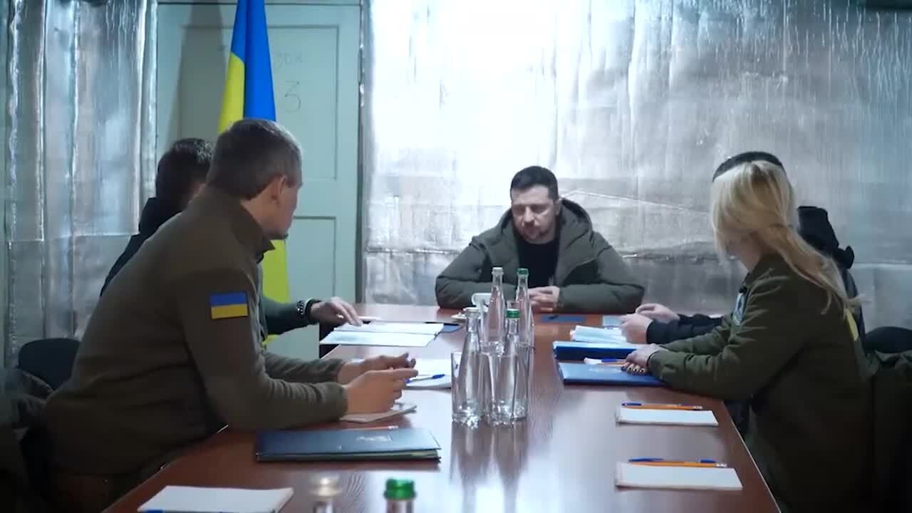 Зеленский прибыл с визитом в Николаевскую область и провел совещание: появились подробности