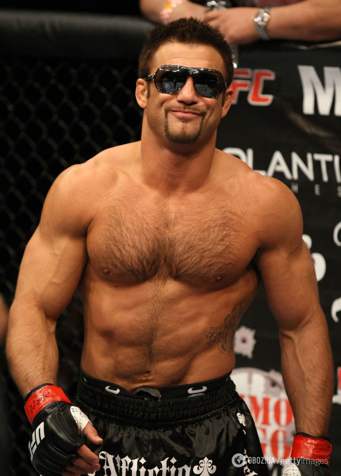 Забив дівчину до смерті у пориві ревнощів: колишню зірку UFC заарештували в Мексиці за вбивство подруги