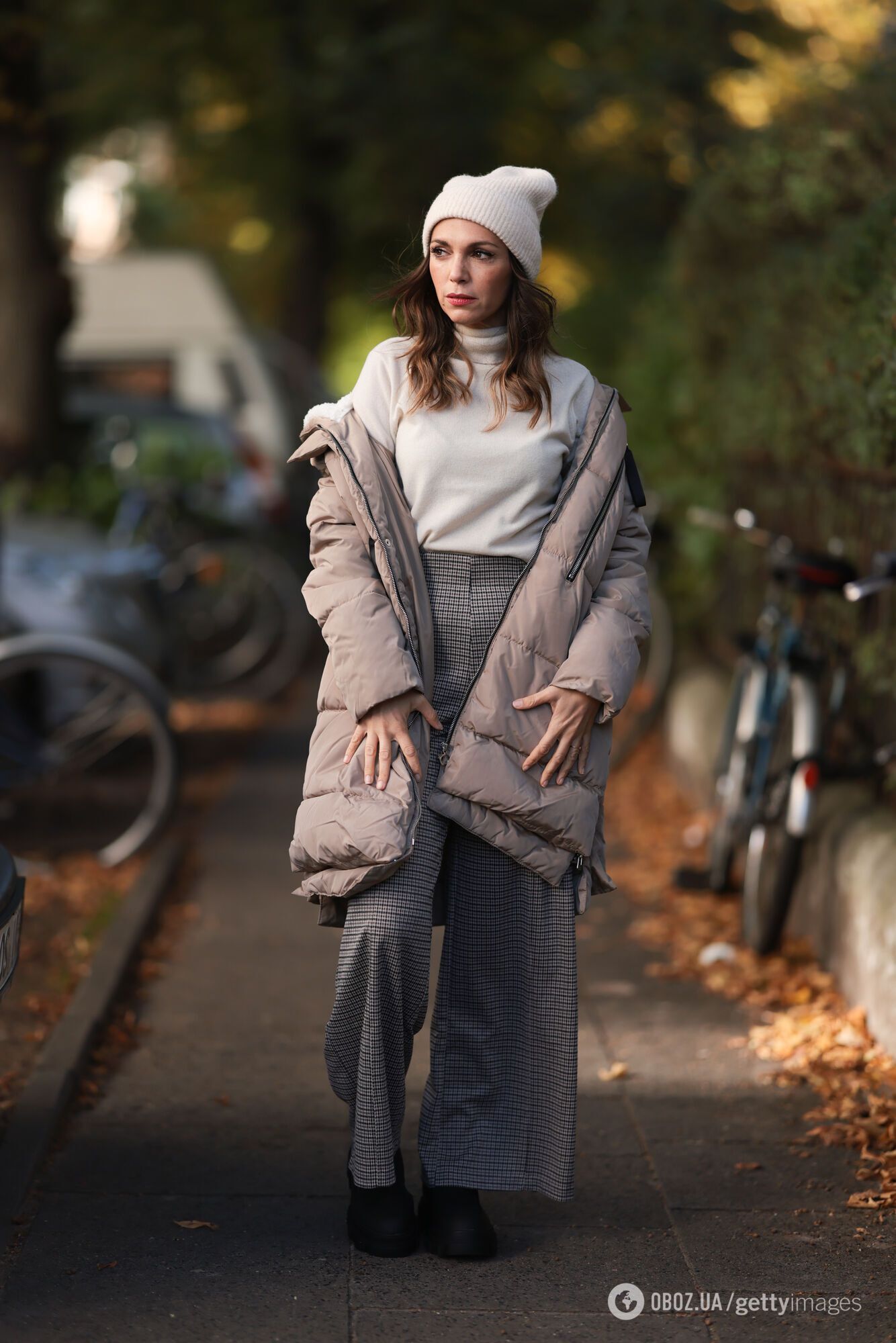 С чем носить пуховик зимой 2023 и как создать изысканный образ: главные секреты 