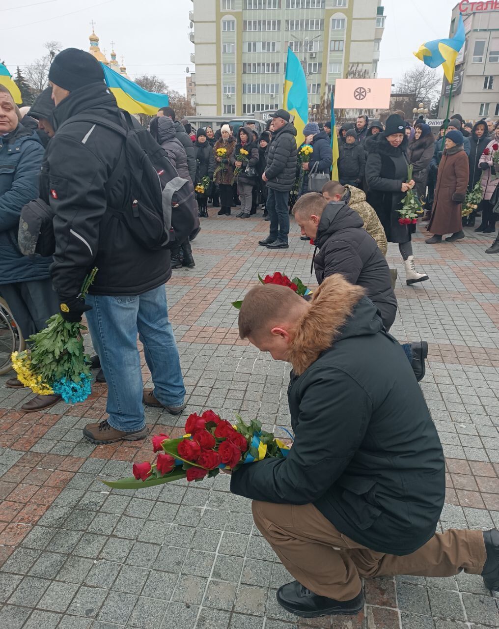 В Ривне простились с погибшими в боях за Украину героями Андреем Самчуком и Богданом Рокицким. Фото