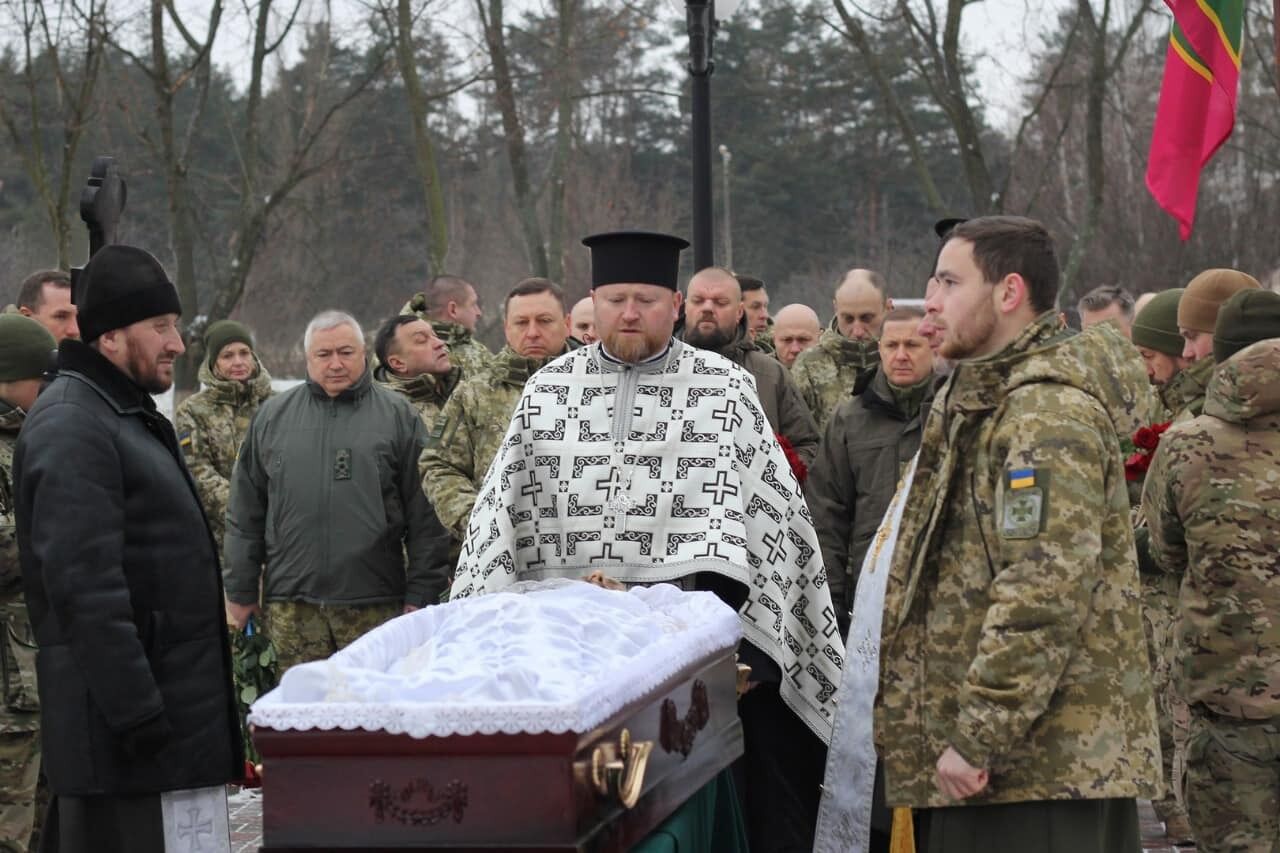 В Киеве простились с полковником ГПСУ Юрием Юрчиком: начальник штаба пограничников-спецназовцев погиб в боях за Соледар. Фото