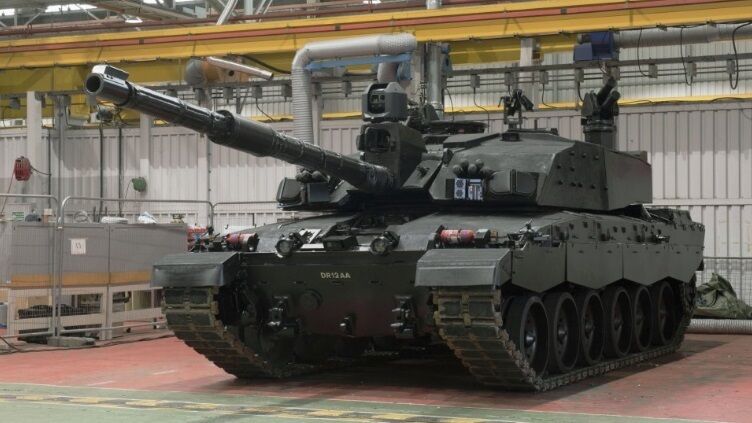 Прем'єр-міністр Британії Сунак погодився відправити в Україну танковий ескадрон – The Sun