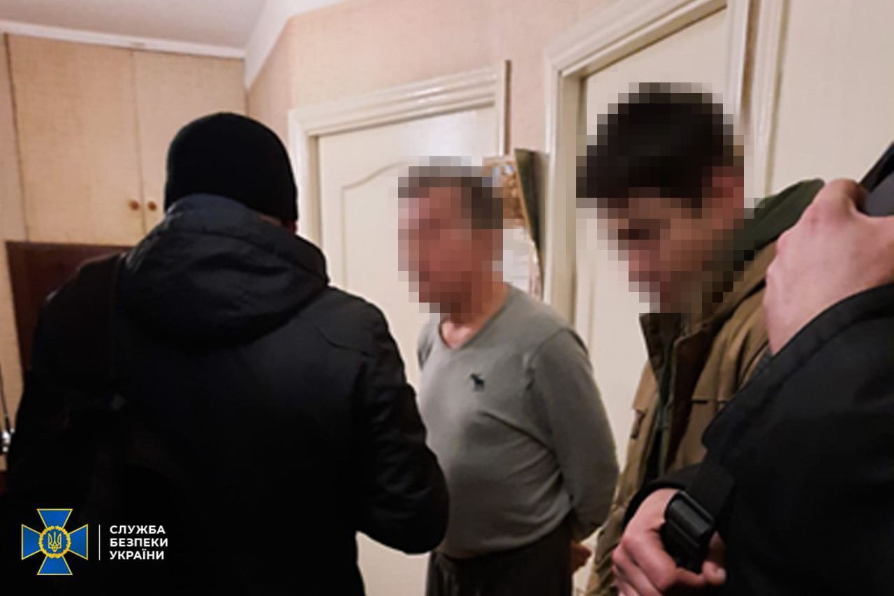 У Києві СБУ викрила організаторів російської ''фабрики тролів'': виправдовували воєнні злочини окупантів. Фото