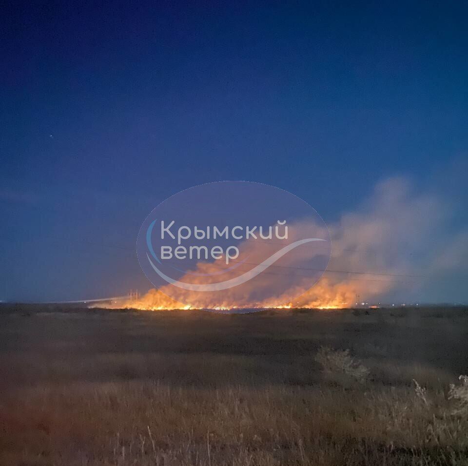 На Старокримському полігоні сталася пожежа недалеко від складів, які раніше зірвали ЗСУ