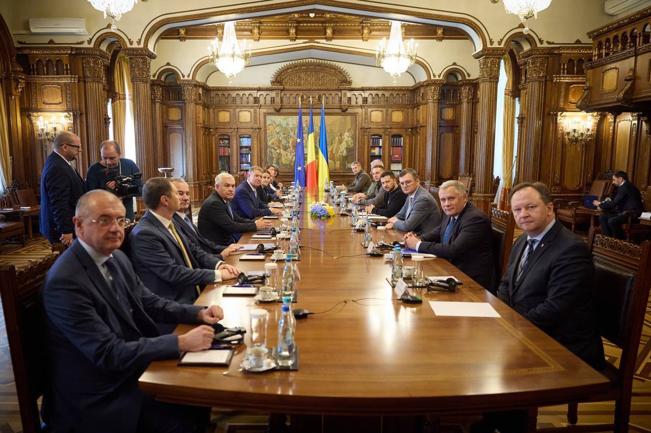 Посилення ППО і вступ України в ЄС: Зеленський зустрівся з президентом Румунії у Бухаресті. Ключові заяви