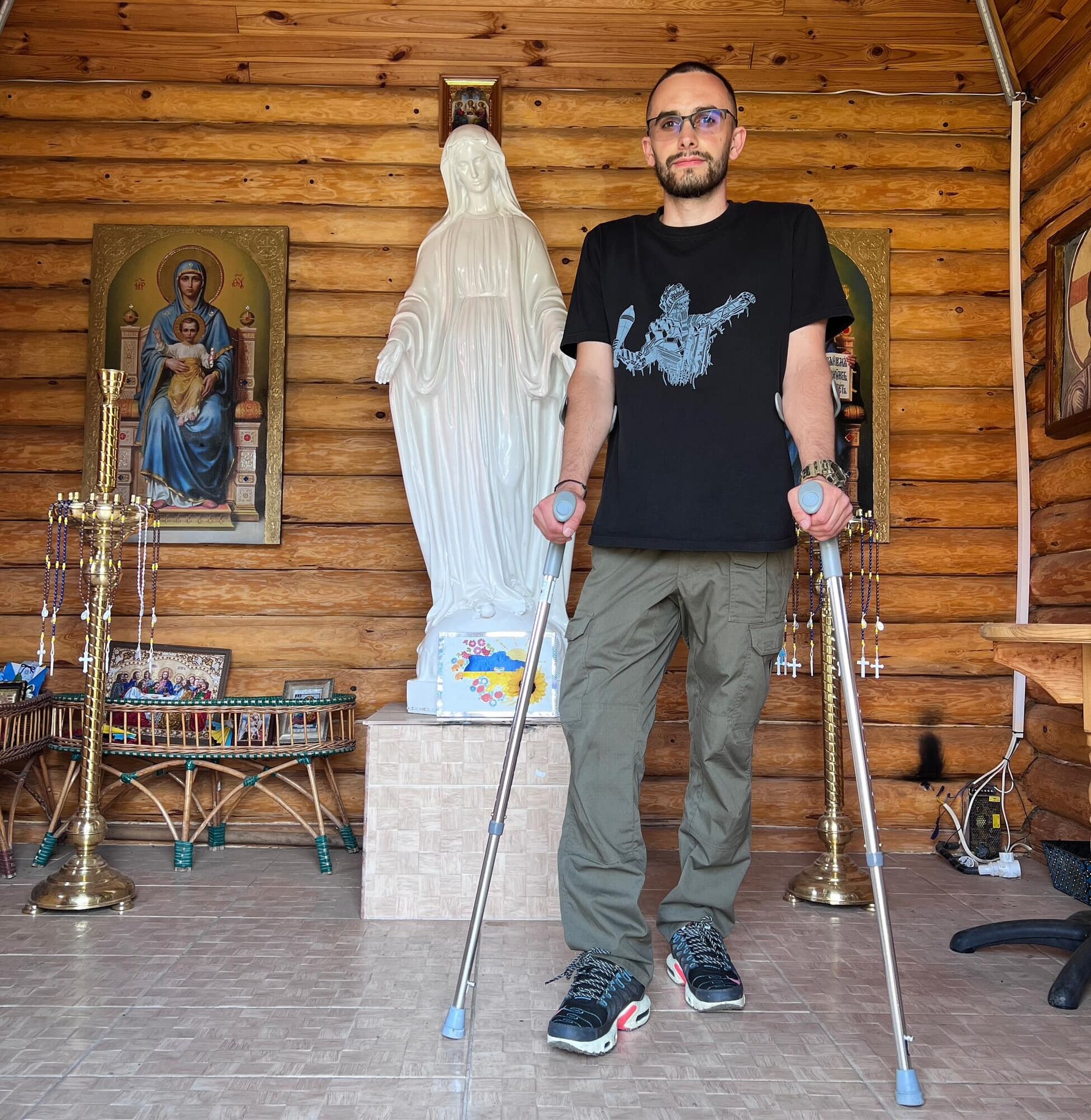 "У тебя же нога есть, я ее визуально вижу": в Харькове члены МСЭК издевались над раненым бойцом. Подробности скандала