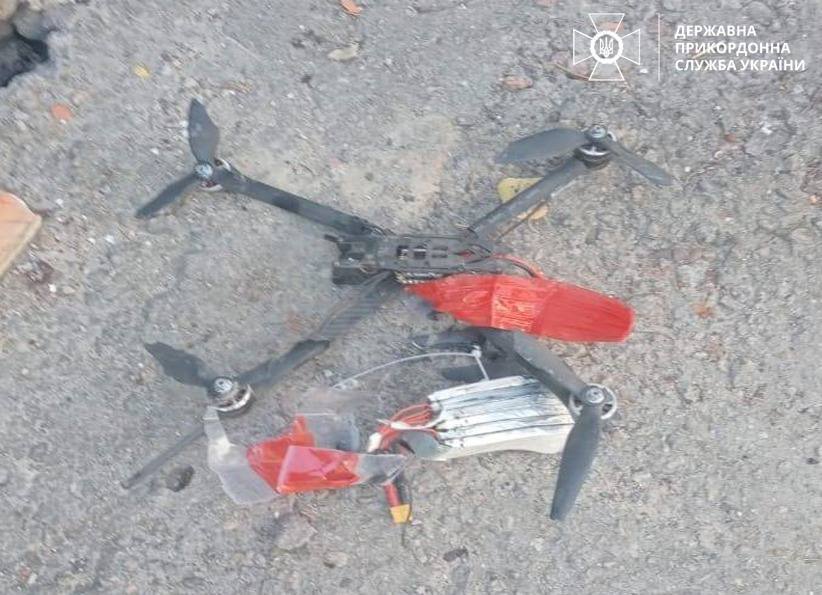 Прикордонники приземлили 7 ворожих дронів на Запоріжжі. Фото