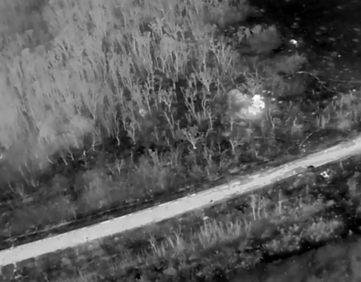 Силы обороны слаженно отработали по врагу под Бахмутом: Сырский показал взрывное видео
