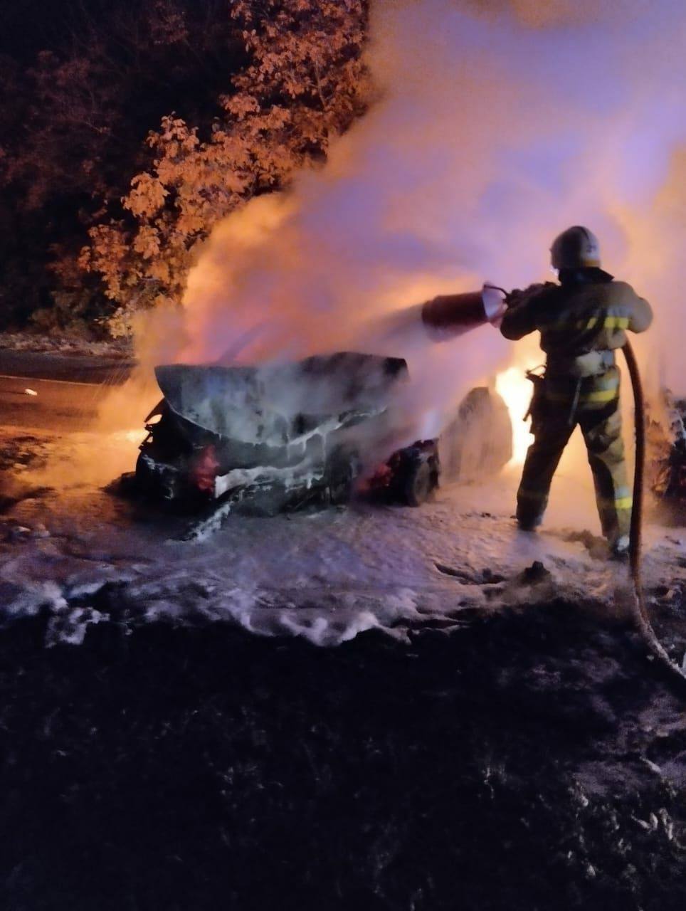 Не розминулися дві автівки: на Миколаївщині в ДТП загинула людина, ще четверо травмувались. Фото