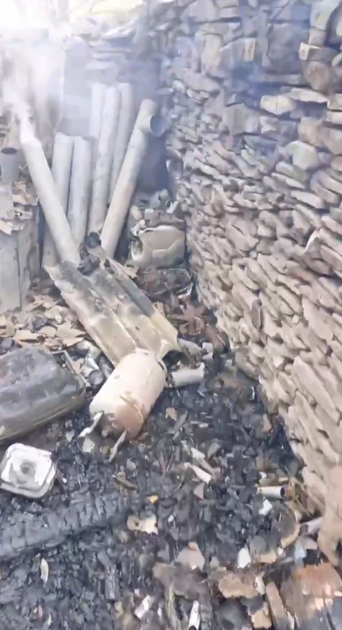 "Усе згоріло": окупант слізно поскаржився на наслідки прильоту по пункту дислокації військ РФ у районі Бахмута. Відео