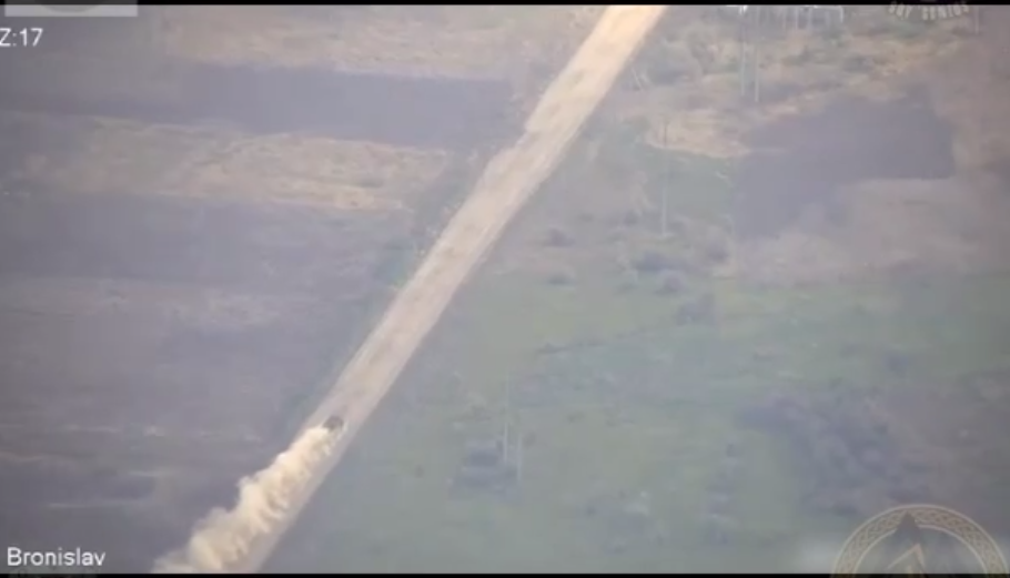 В окупантів мінус танки й жива сила: Сирський показав, як ЗСУ випалюють ворога під Бахмутом. Відео