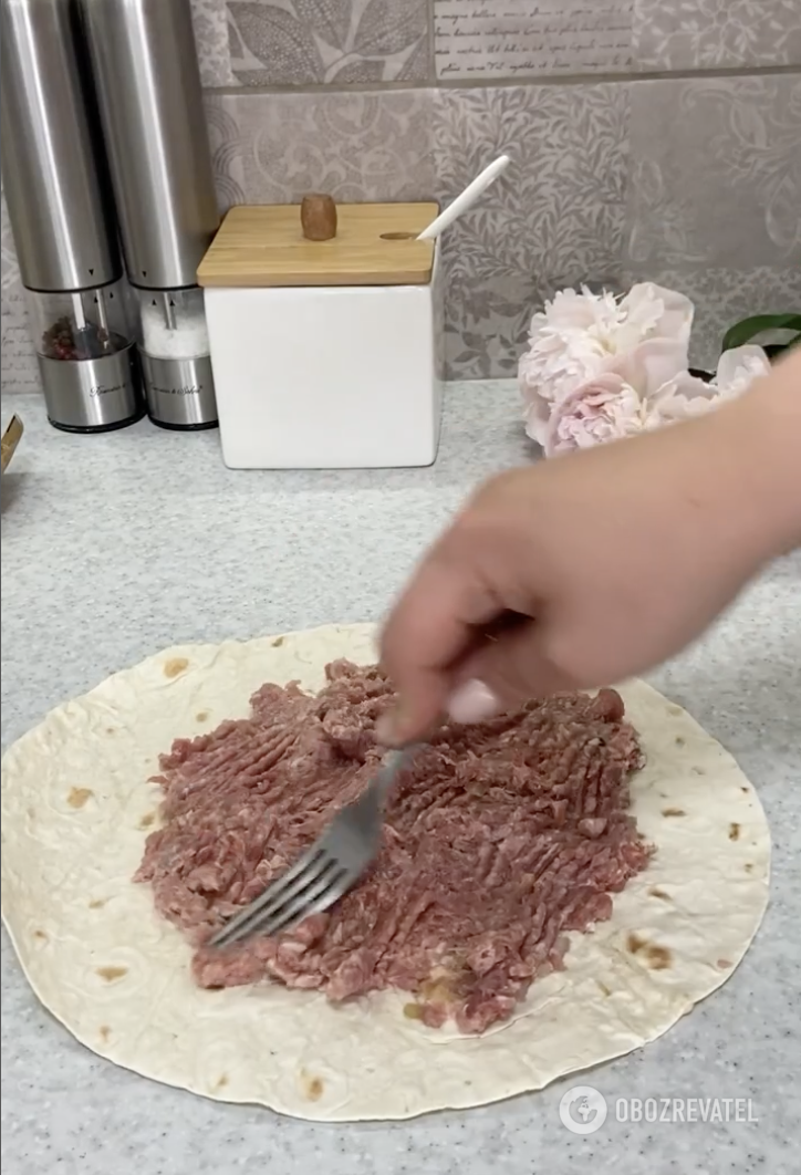 Лаваш із фаршем