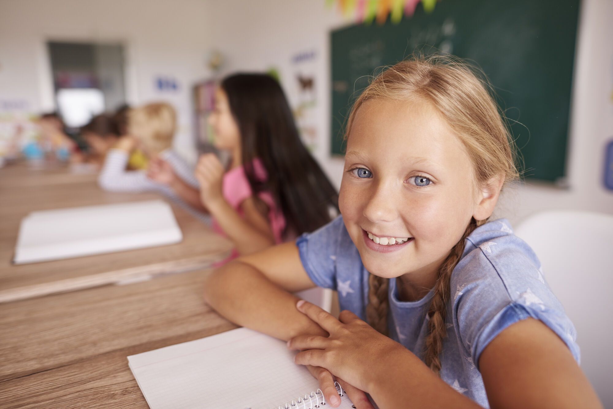 Без столовых и мобильных телефонов, зато каникулы каждые 5 недель: как учатся в школах Нидерландов