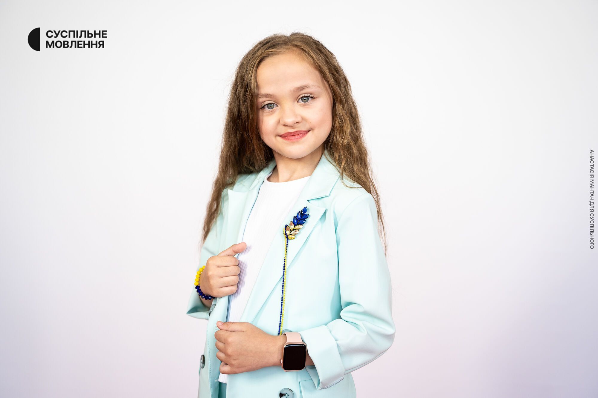 Кто такая Анастасия Димид, которая представит Украину на Детском Евровидении 2023, и почему она делает на себе знак креста перед выступлениями