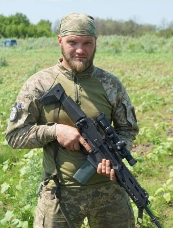 О решении идти воевать сообщил уже из воинской части: на фронте под Купянском погиб киевлянин Андрей Бажанов