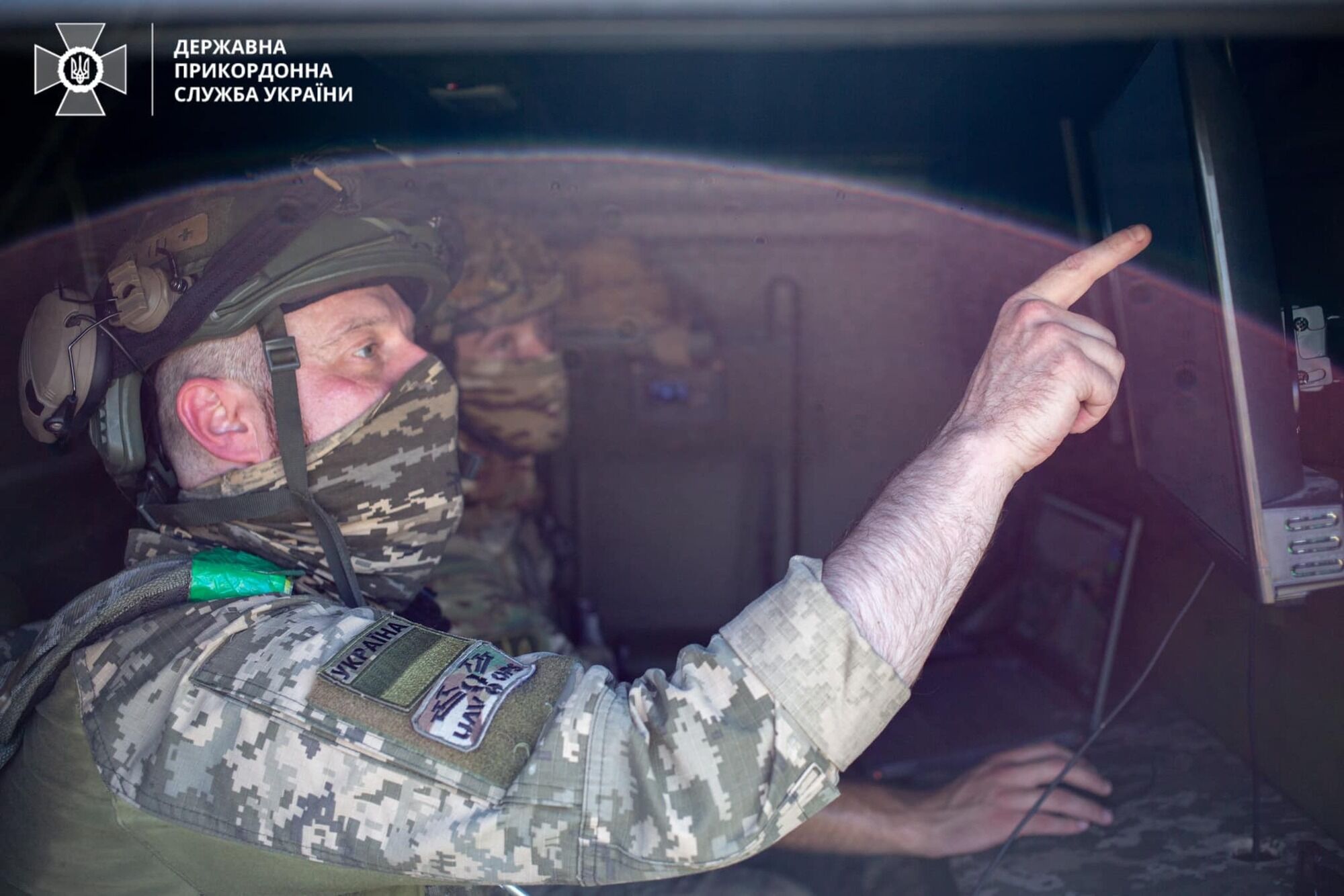 "Діяти на випередження – головне завдання": Зеленський відзначив героїзм розвідників ДПСУ. Фото