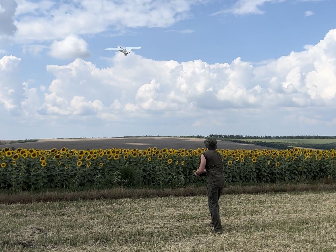 "Діяти на випередження – головне завдання": Зеленський відзначив героїзм розвідників ДПСУ. Фото