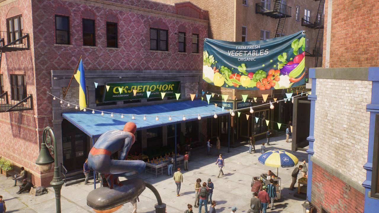 Ресторан "Тризуб", борщ и сине-желтые флаги: нашумевшую игру Marvel's Spider-Man 2 заполонила украинская символика. Первые кадры