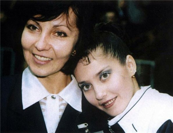 Боролась с Кабаевой и вышла замуж за президента "Арсенала": куда пропала и как выглядит известная гимнастка Витриченко