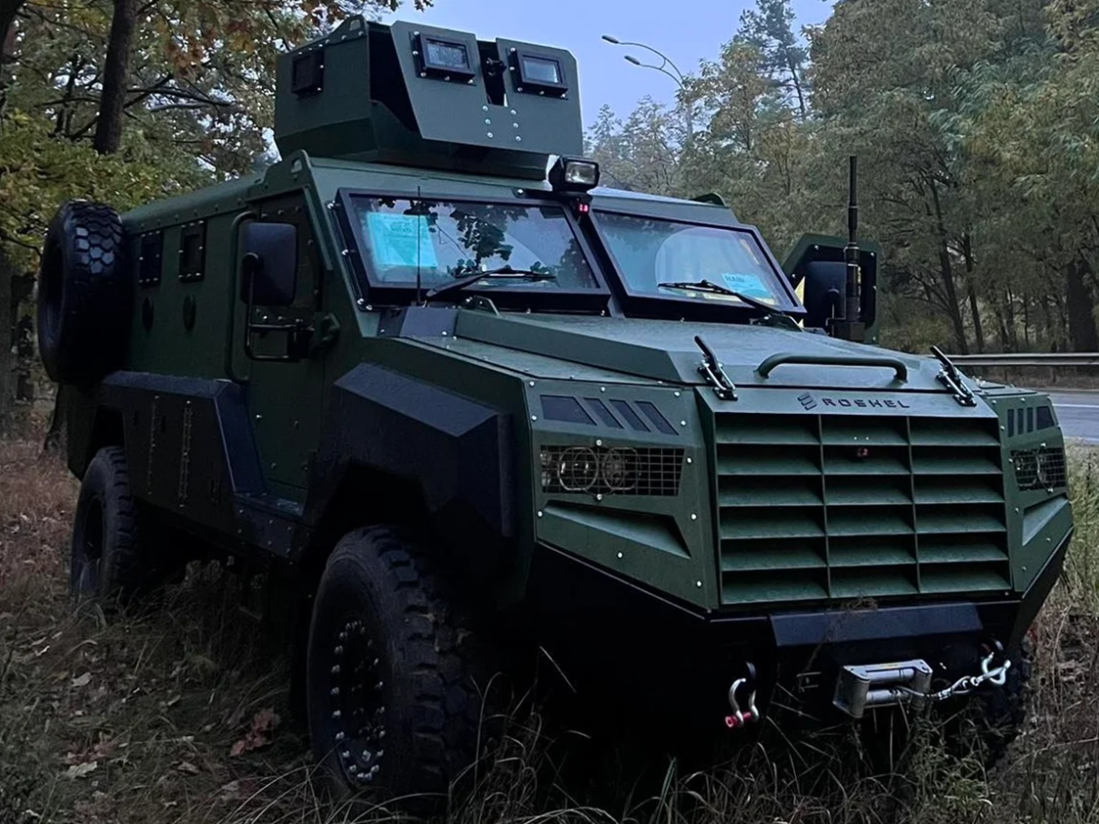 Украина получила британские бронеавтомобили Senator MRAP: что о них известно. Фото и видео