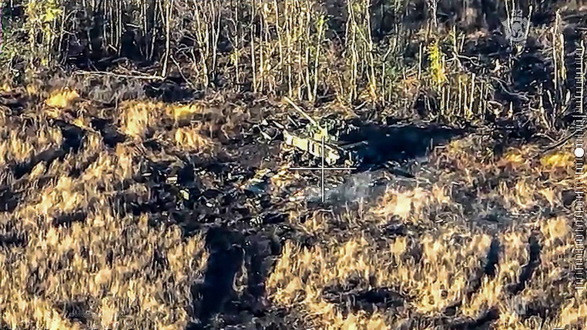 Українські воїни знищили "гордість ворожого оборонпрому" з ручного гранатомета: танк згорів разом із екіпажем. Фото