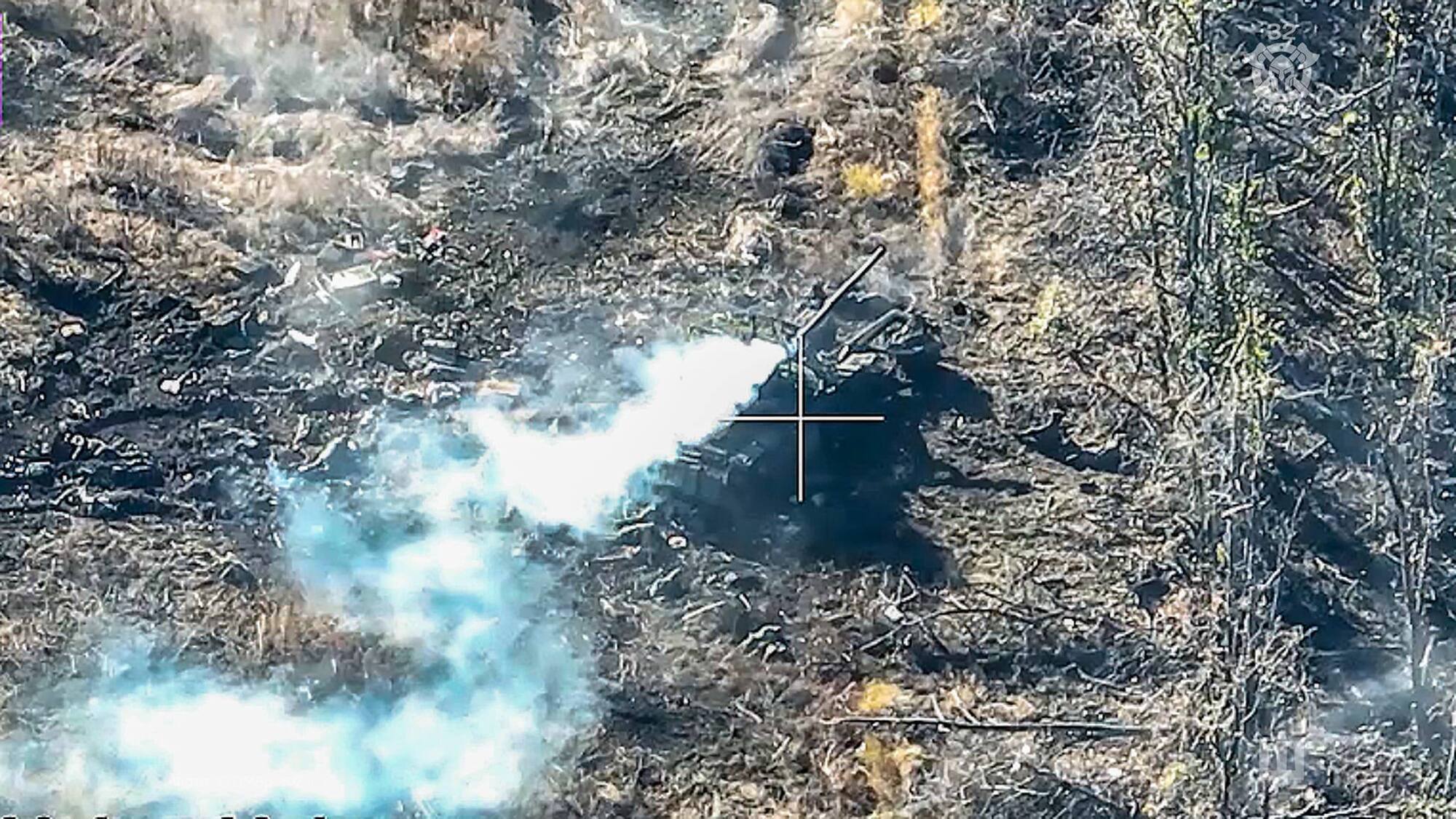 Українські воїни знищили "гордість ворожого оборонпрому" з ручного гранатомета: танк згорів разом із екіпажем. Фото