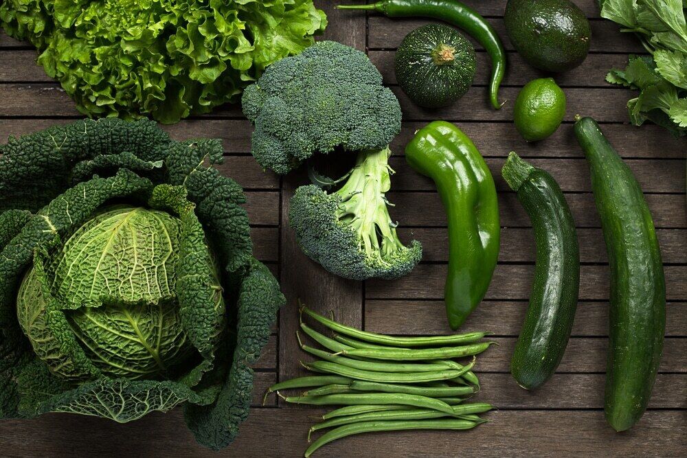 Які продукти не можна розігрівати у мікрохвильовці і чому: топ-8 