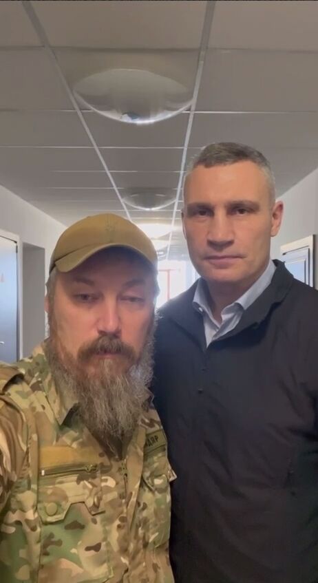 Кияни чують та допомагають: "Мадяр" подякував Кличку за кошти на потреби Морської піхоти ЗСУ. Відео