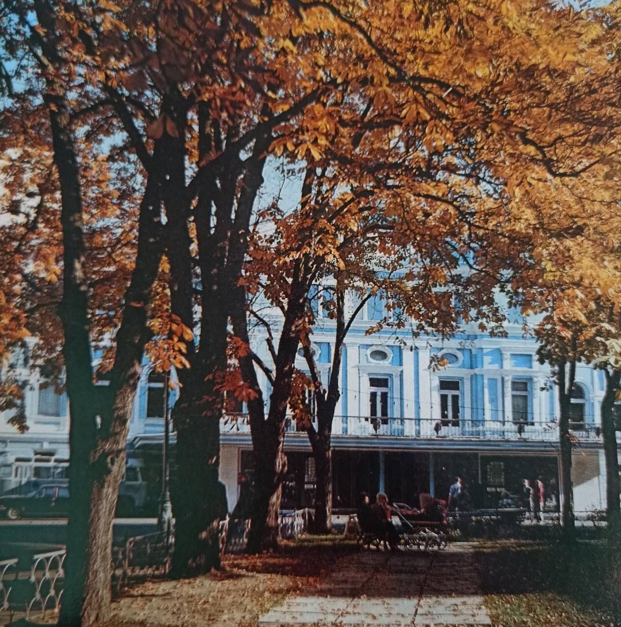 У мережі показали, який вигляд мав осінній Київ у 1970-х роках. Фото