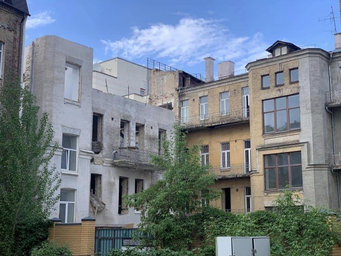 Компанія НЕСТ спростувала звинувачення у знесенні історичної будівлі в Києві та заявила про інформатаку