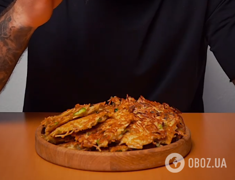 Як з макаронів приготувати оладки: цікава ідея від шеф-кухаря 