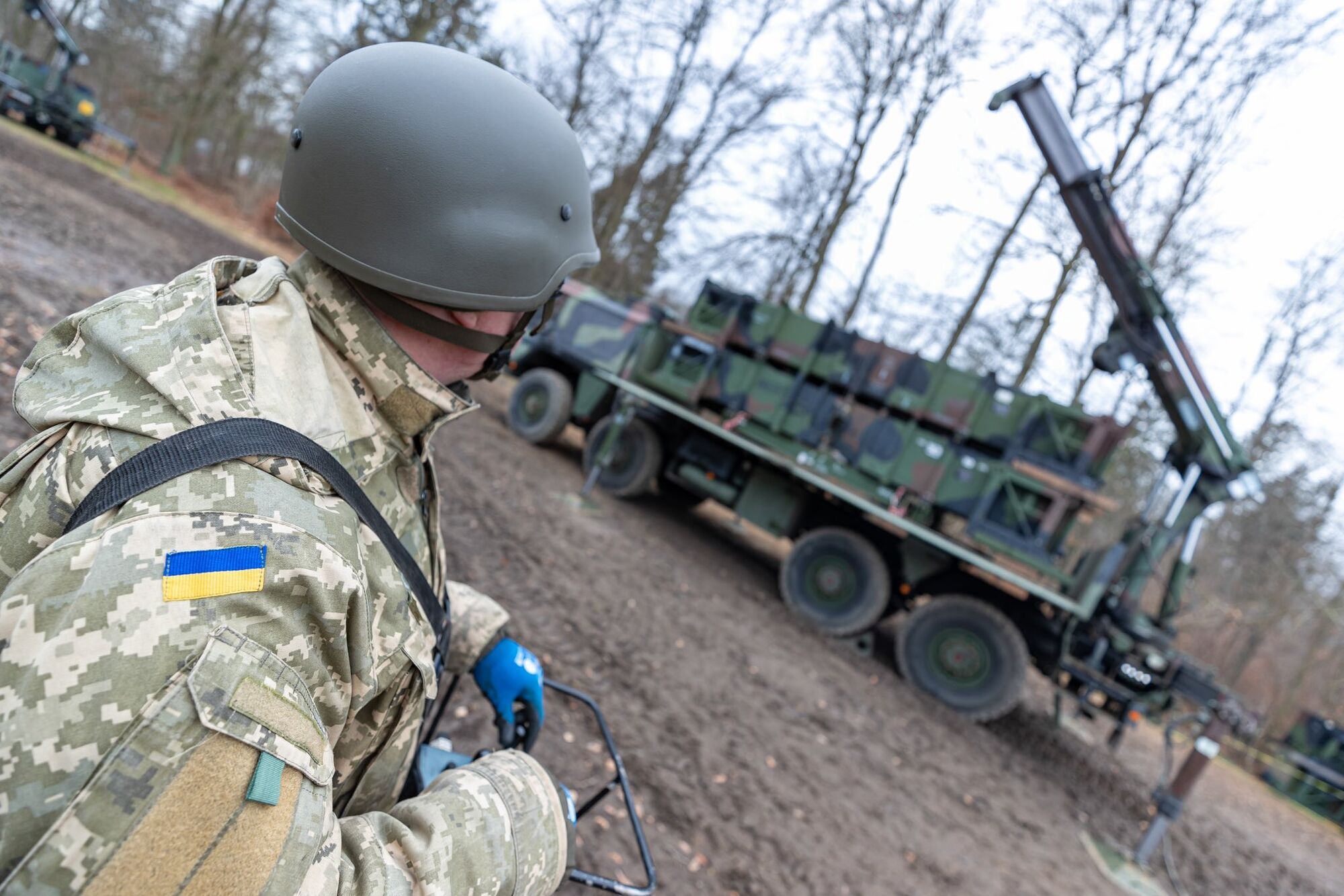 В Германии стартовали учения новой группы украинских военных на ЗРК Patriot. Фото