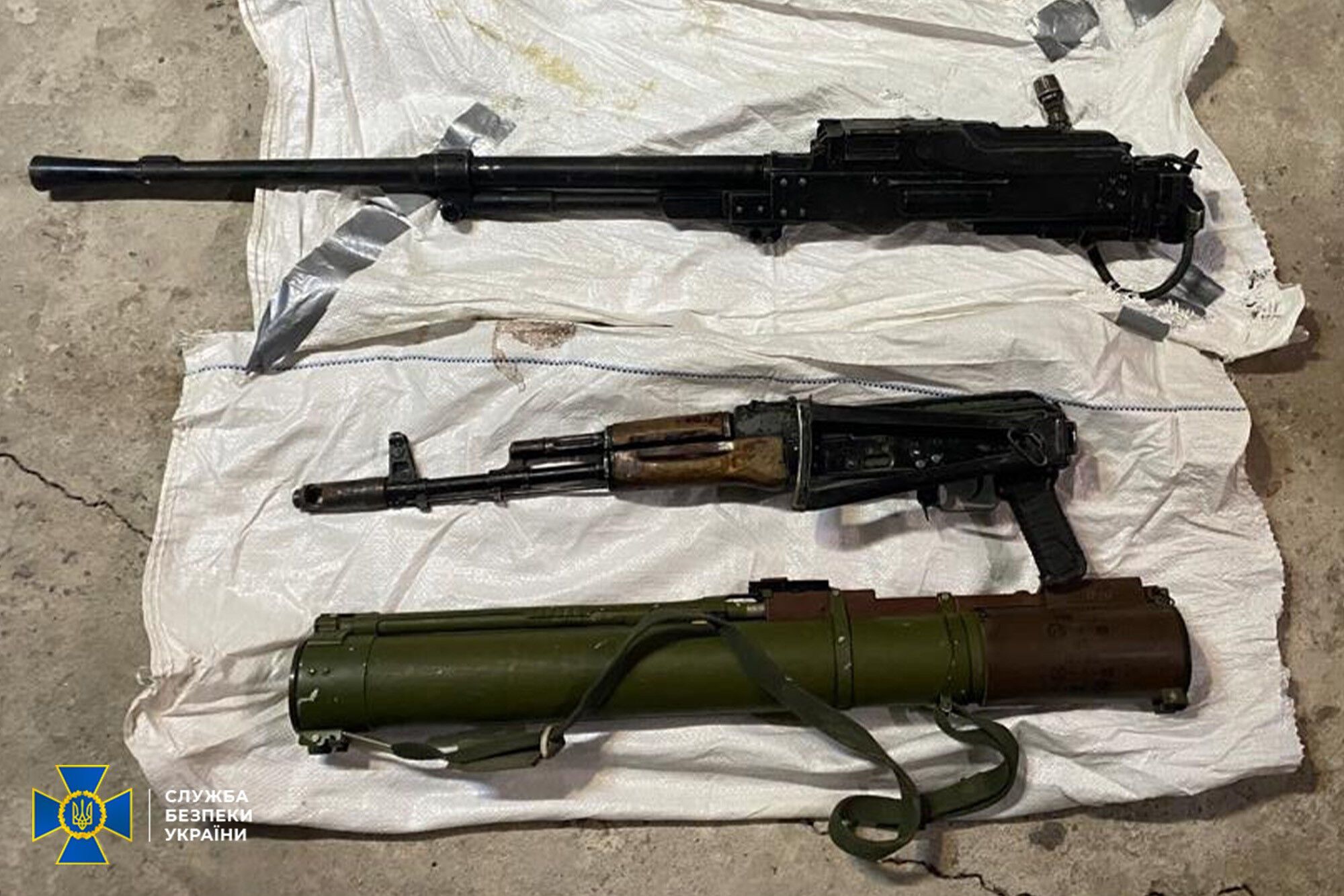 Черные оружейники пытались продать российское оружие