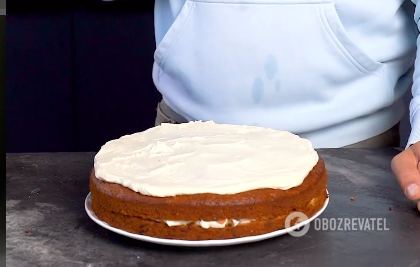 Легкий бисквитный пирог из тыквы: идеей поделился шеф-повар