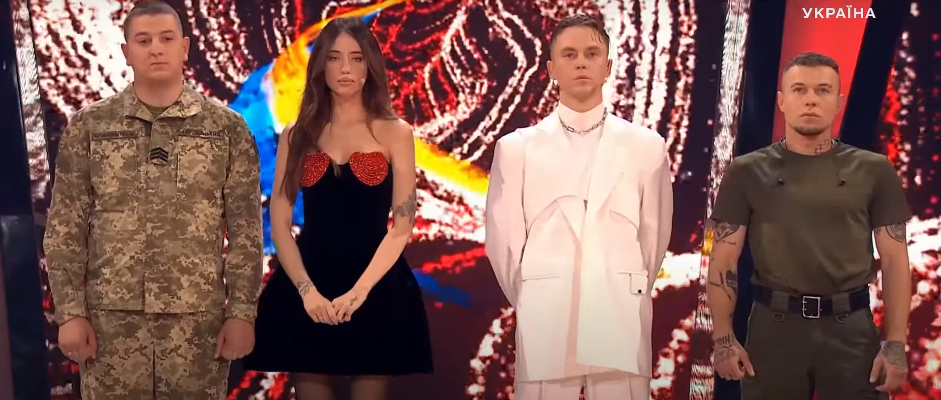 Воин ВСУ Юрий Городецкий в финале "Голосу країни-13" довел зрителей до слез своей речью и обращением к жене