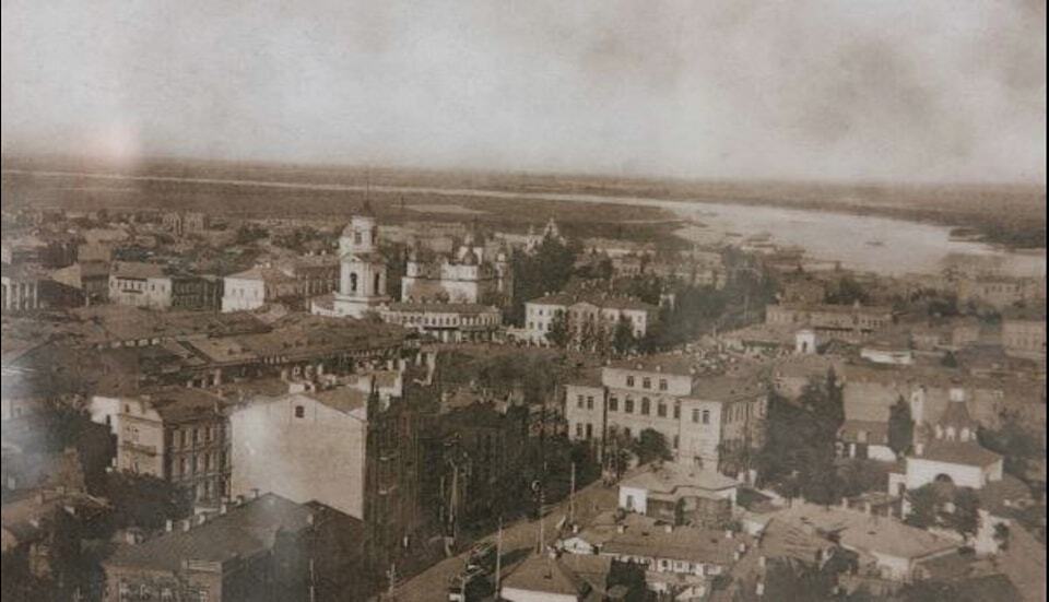 Улица, связывающая Верхний город Киева и Подол: история и уникальные фото Андреевского спуска