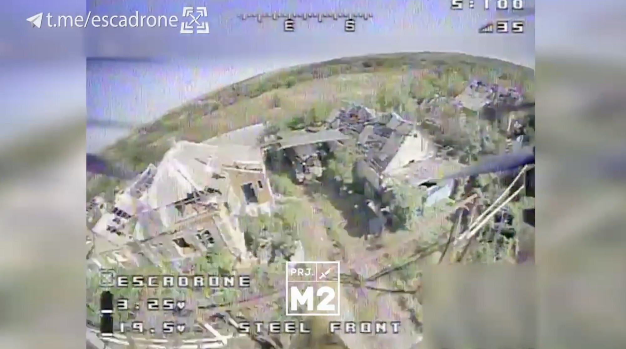 Сховати не вдалося: українські воїни дроном-камікадзе знищили ворожий "Град". Вибухове відео