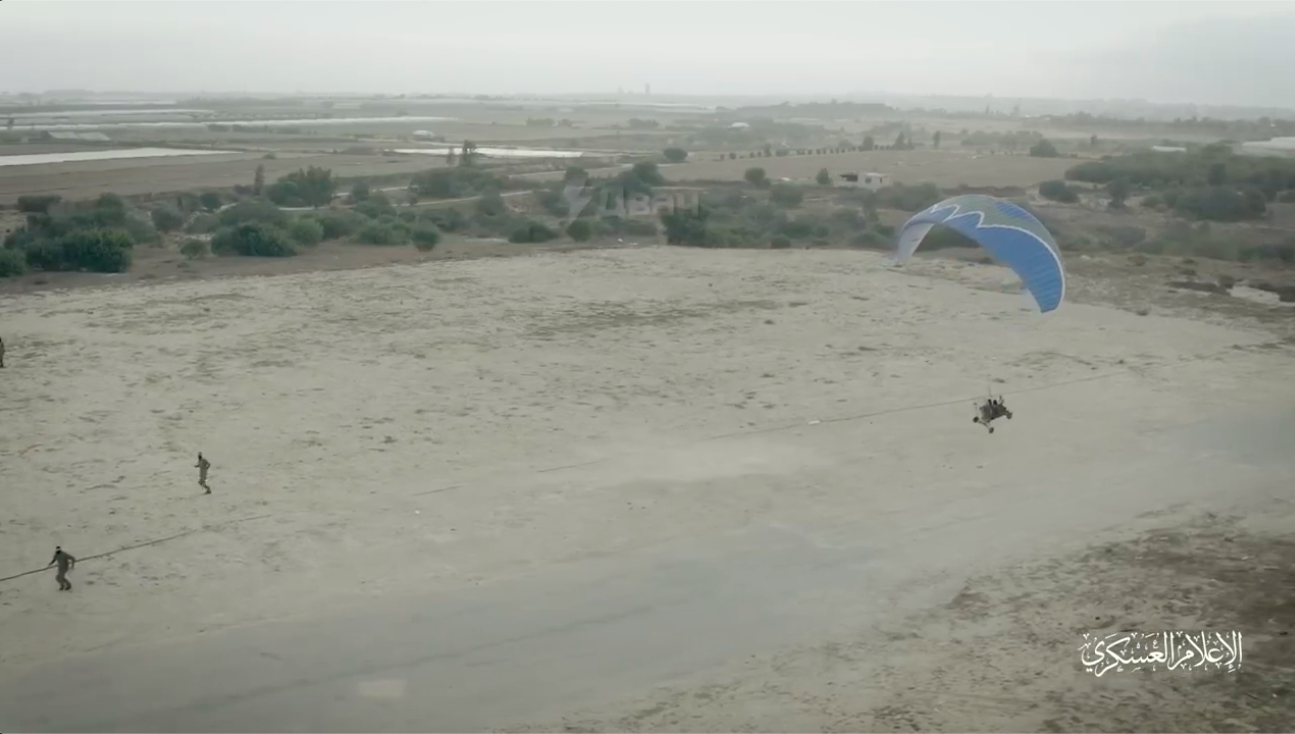 "Масштаб атак вас удивит!" ХАМАС показал первые кадры вторжения в Израиль. Видео