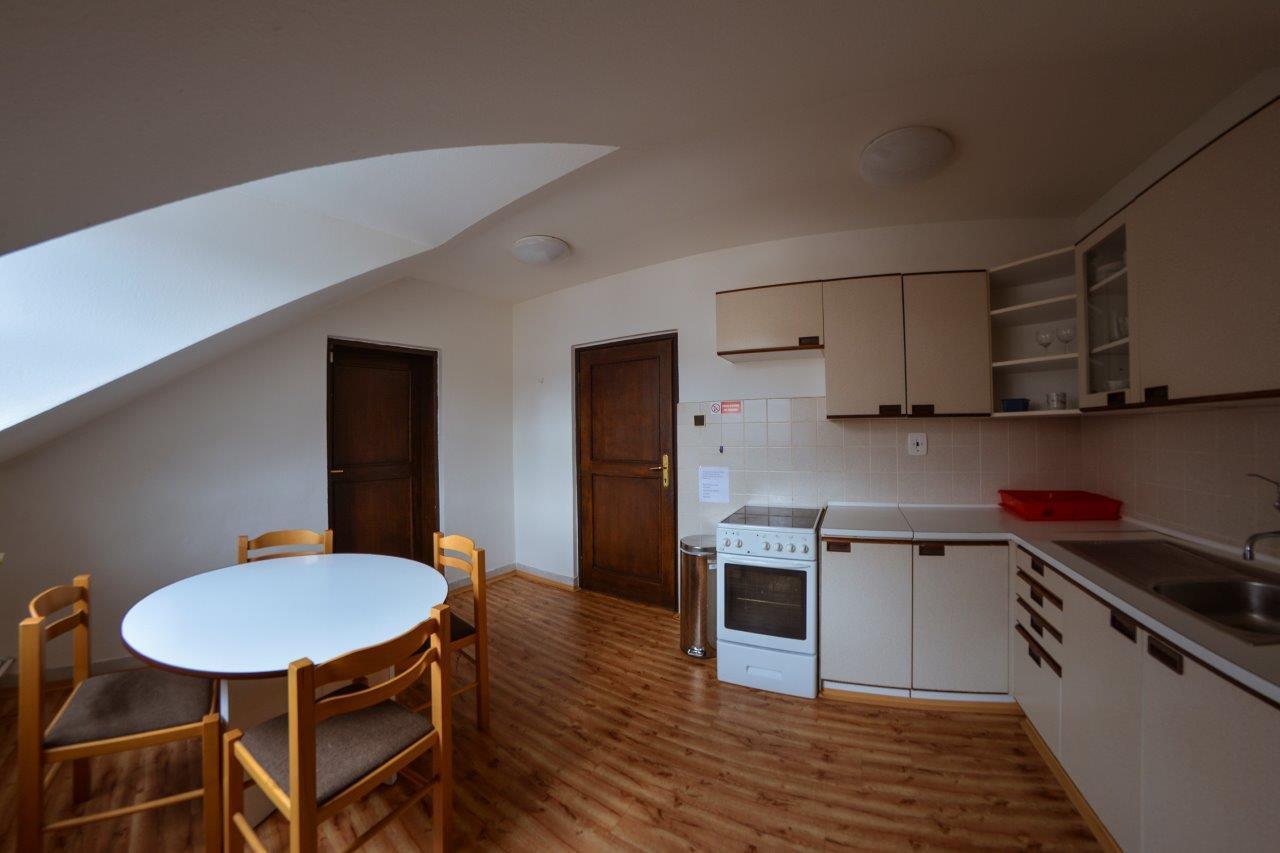Как выглядят общежития в Чехии, где живут украинские студенты: фото и стоимость проживания