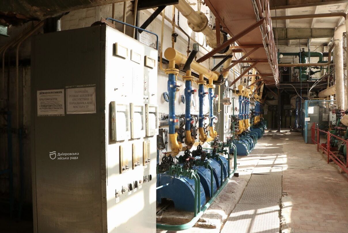 В Днепре стартовал отопительный сезон: стало известно, когда тепло появится во всех домах