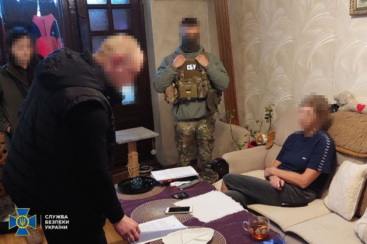 СБУ разоблачила двух вражеских агентов: охотились на ЗРК Patriot и сливали последствия прилетов по Киеву и Черкассам. Фото