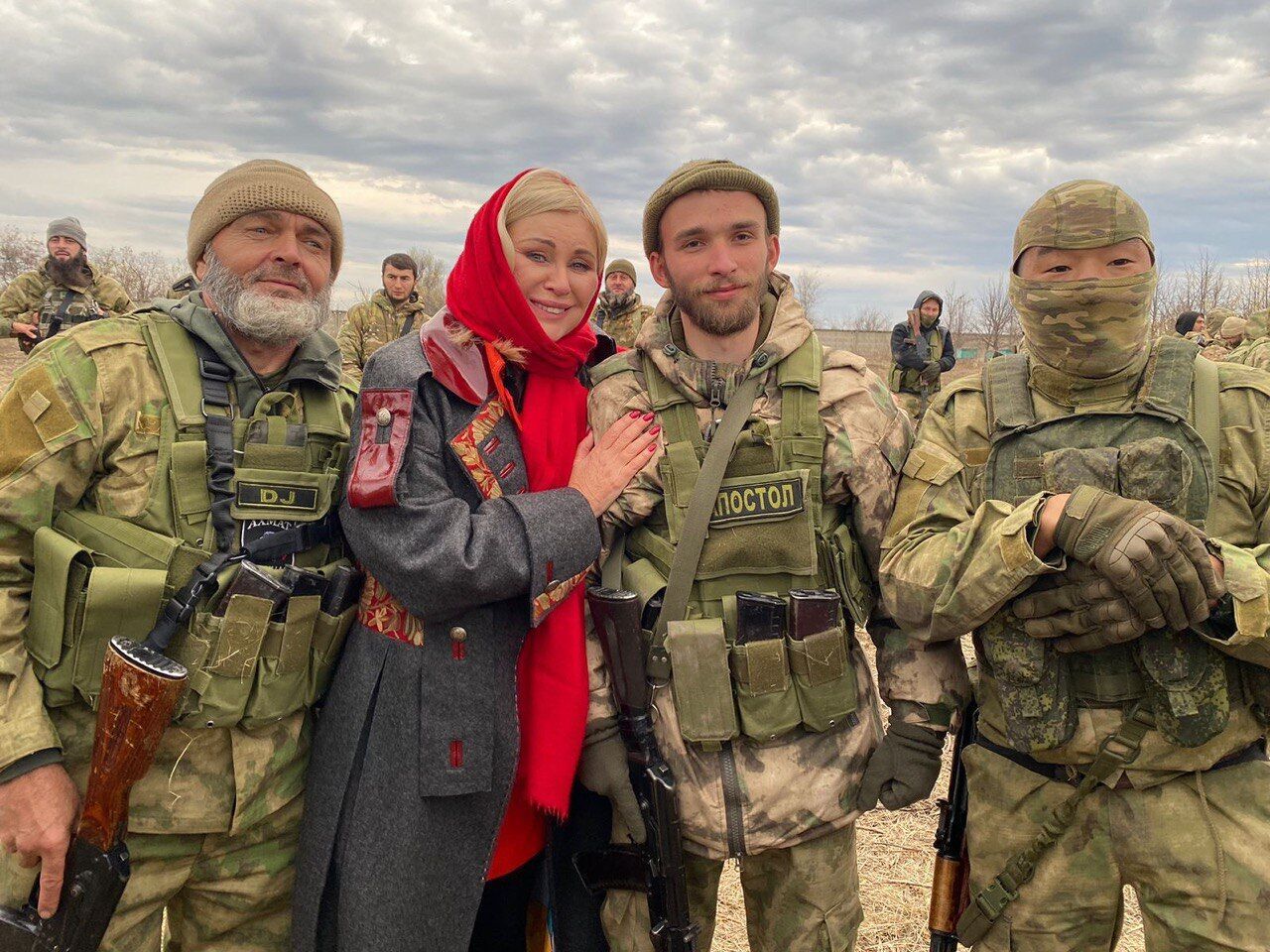 "Вот тє крєст!" Віка і Вадим Циганови, які стали посміховиськами в Дудя, з'їздили на Донбас до окупантів
