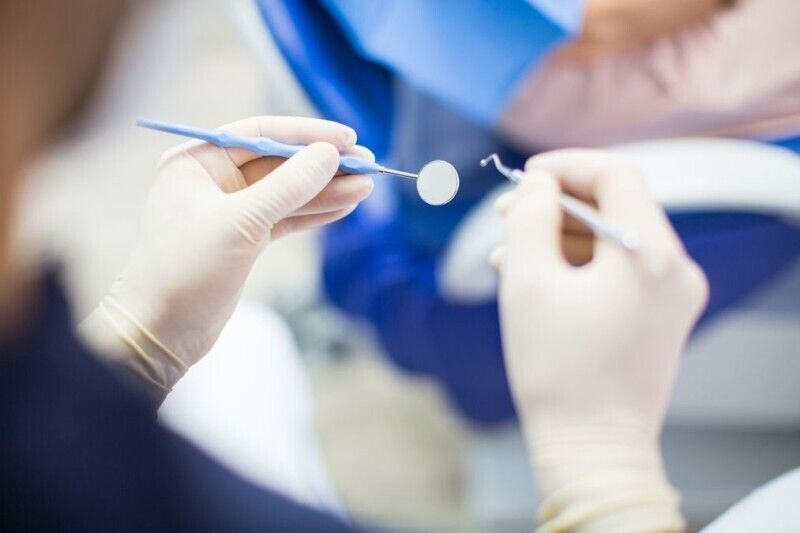 Після візиту до стоматолога в Тернополі померла маленька дитина