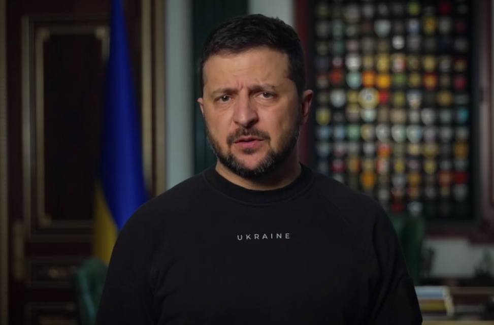 "Ми маємо боротися": Зеленський назвав головний пріоритет сьогодення. Відео