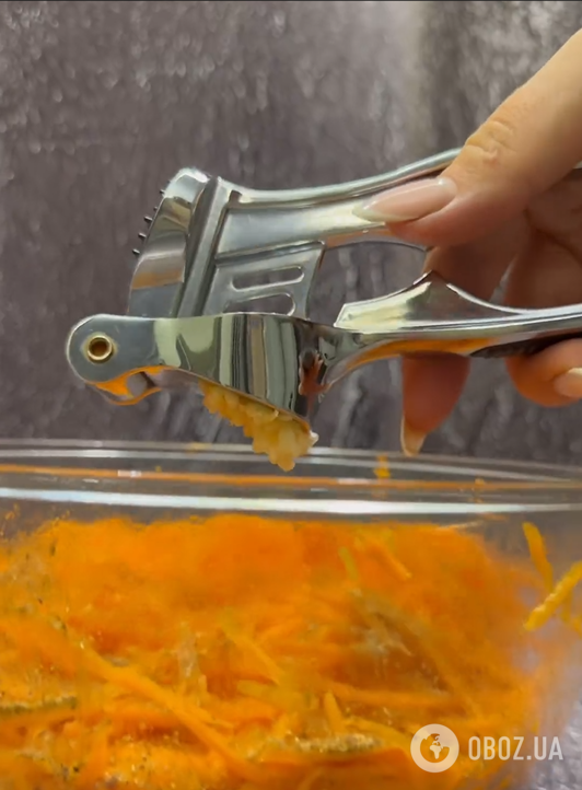 Самая вкусная морковь по-корейски: весь секрет в заправке