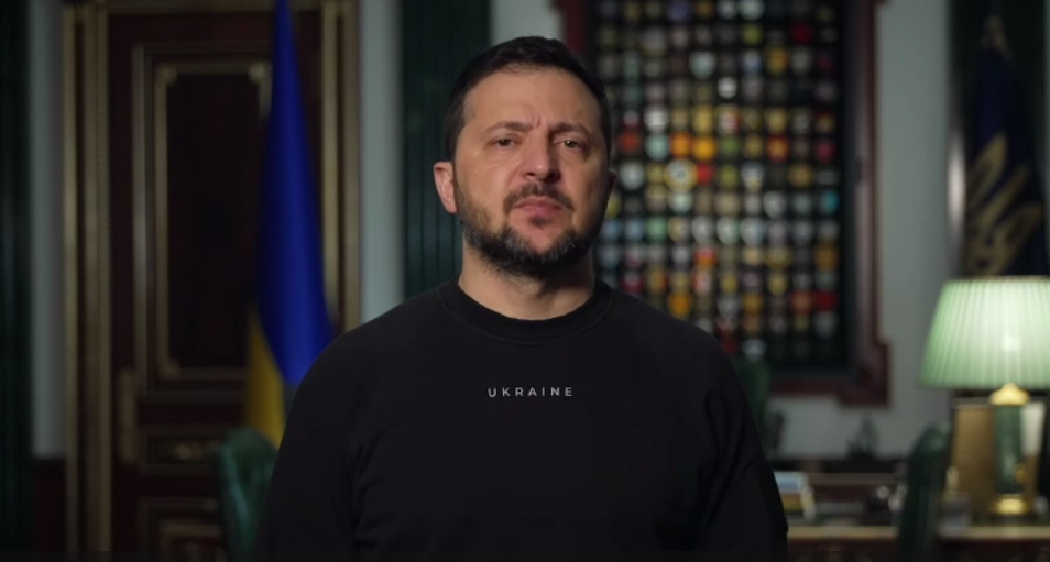 "Ми маємо боротися": Зеленський назвав головний пріоритет сьогодення. Відео