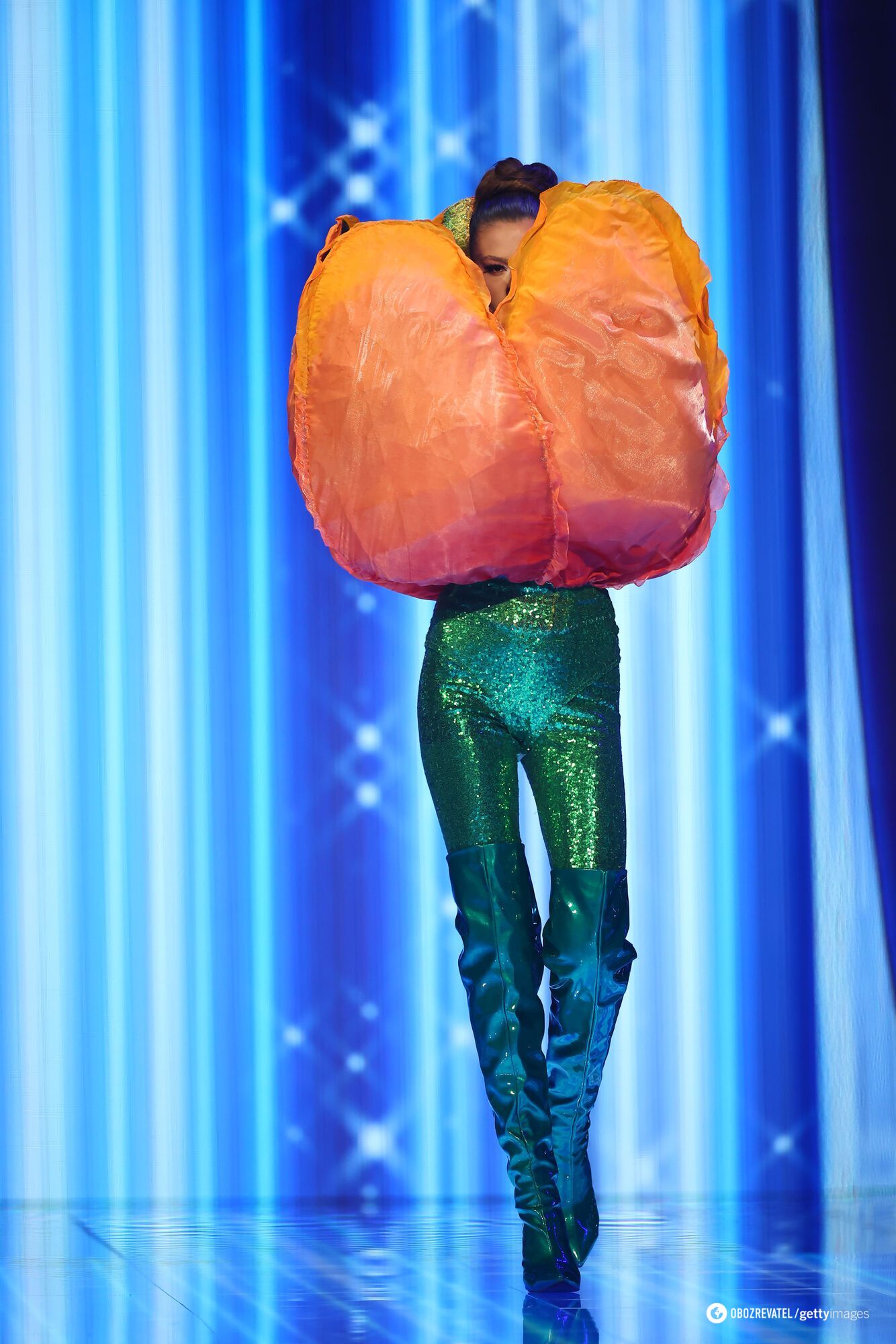 Росіянка вбралася в "царєвну-лебедя": топ-5 найбільш смішних і недолугих національних костюмів на "Міс Всесвіт"