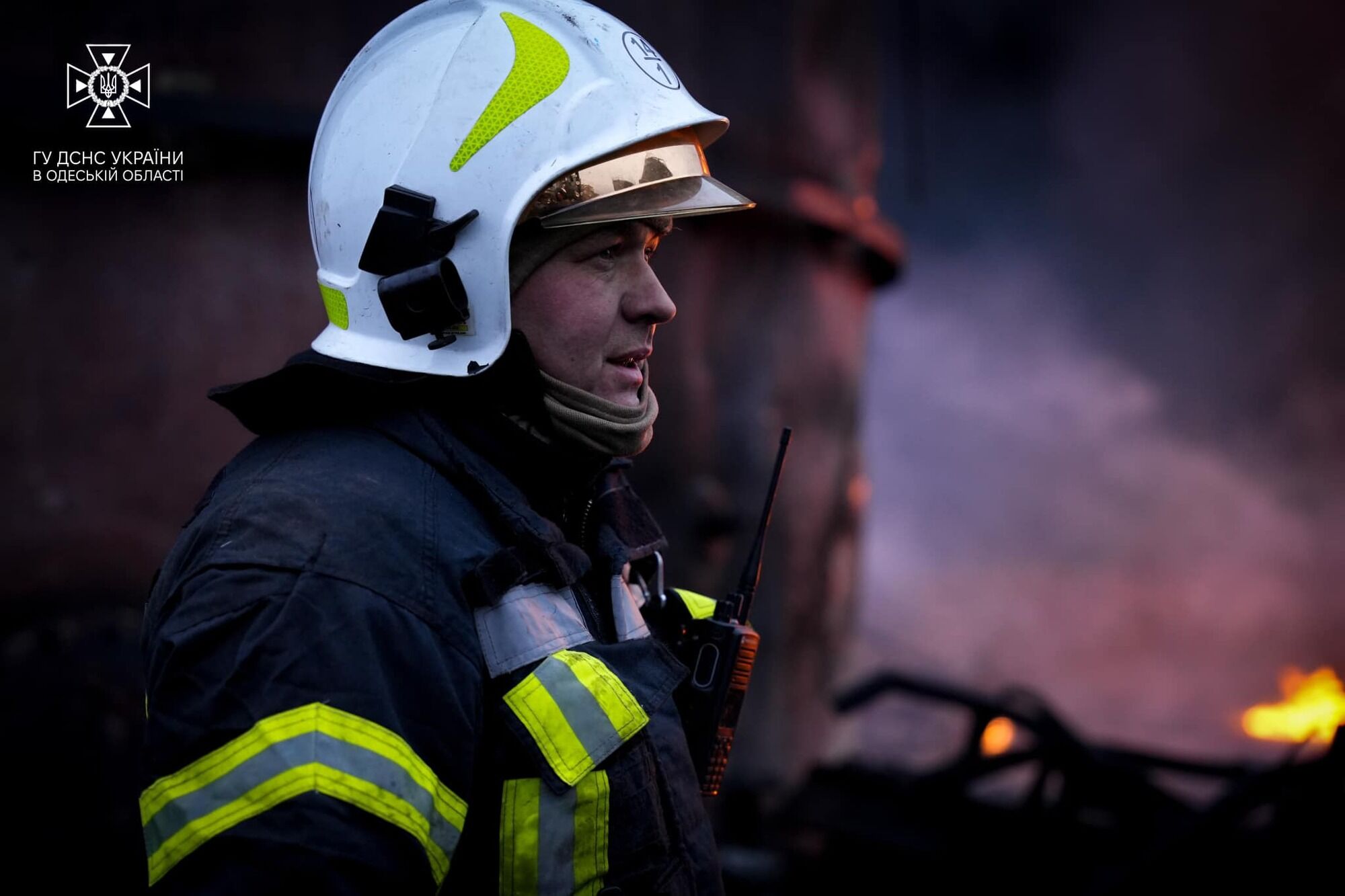 Оккупанты ночью атаковали Одесщину, есть прилет в объект энергоинфраструктуры: вспыхнул пожар. Фото