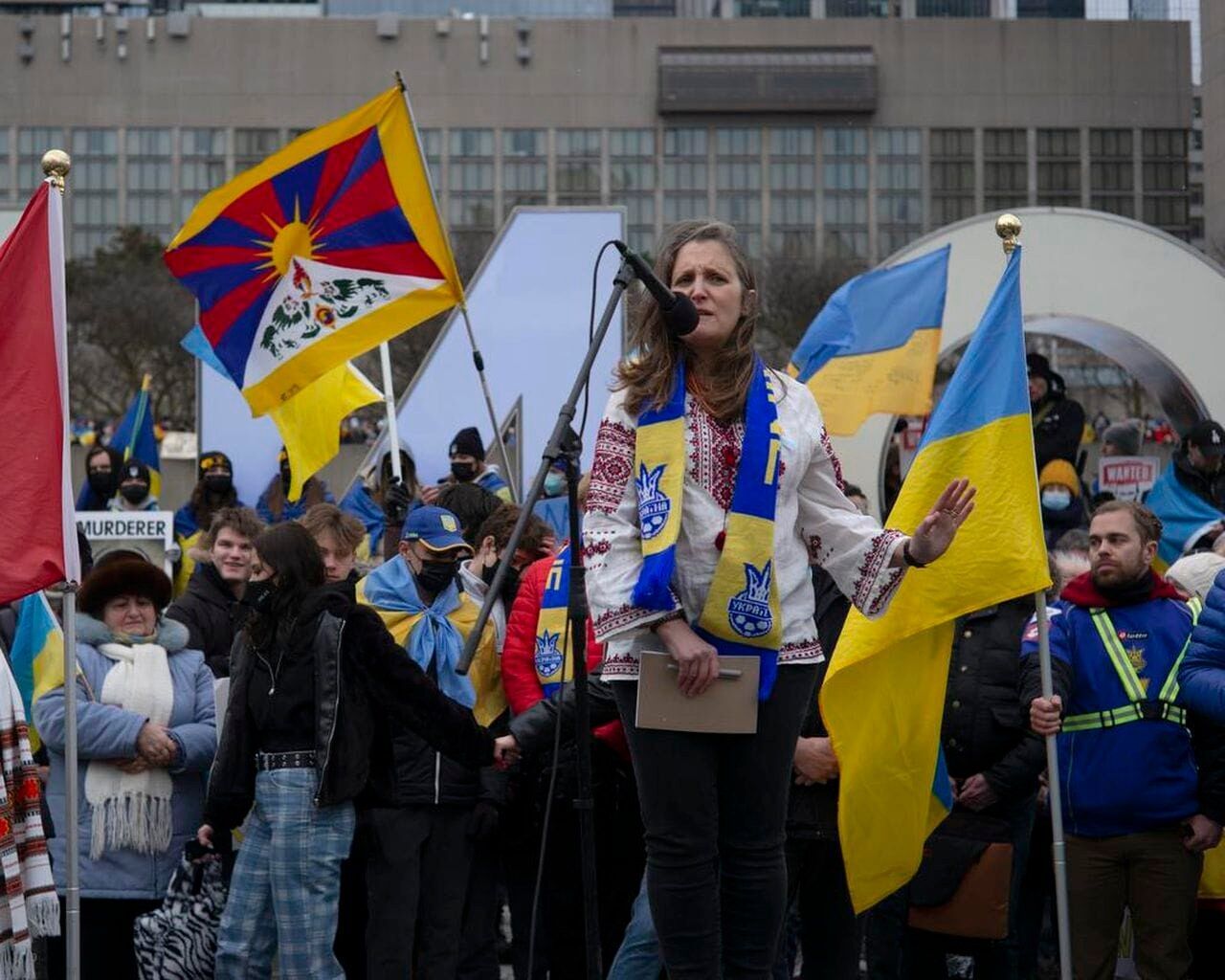Двічі міністр канадського уряду українка Христя Фріланд: світ має бути вдячний Україні за її мужність